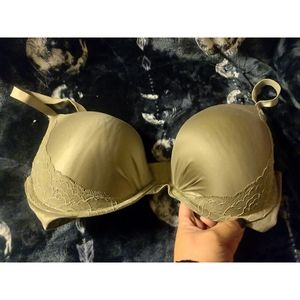 VS Fabulous Plunge 38DD